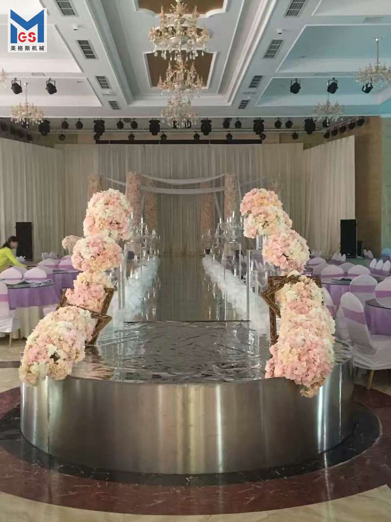 婚慶旋轉(zhuǎn)舞臺(tái)